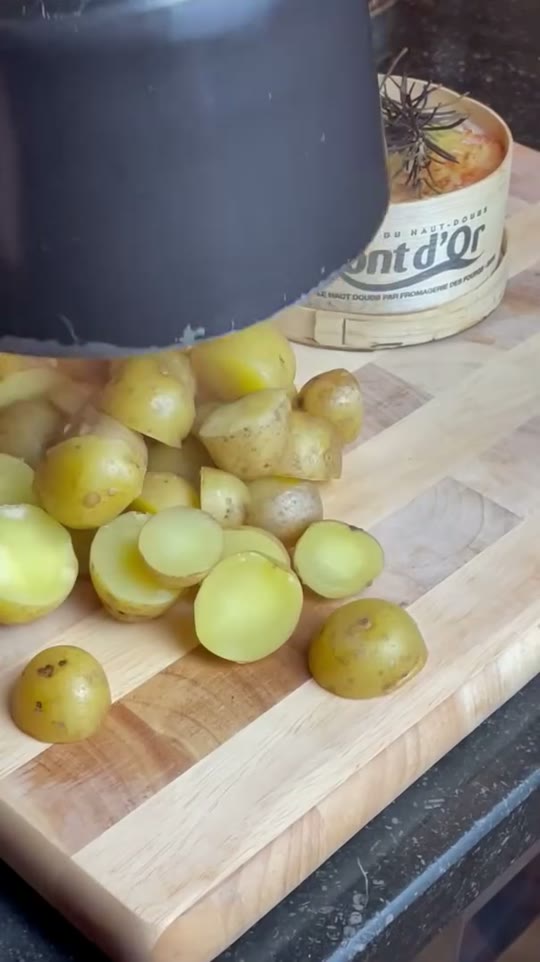 Baked Vacherin Mont d'Or with Potatoes