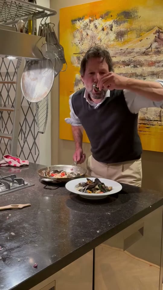 Organic Mussels with Spaghetti & Chorizo