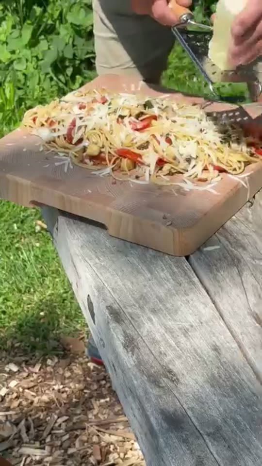 Spaghetti with Cod and Vegetables