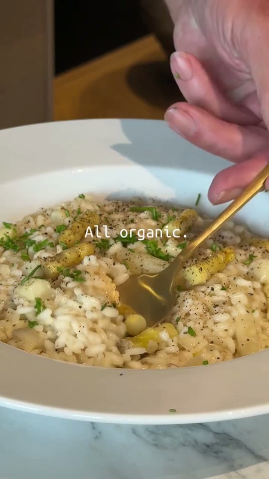 Risotto with Young Goat Cheese & White Asparagus