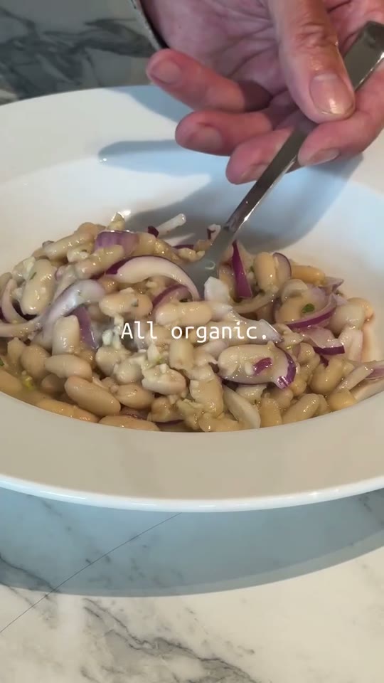White Beans with Anchovy-Garlic Sauce