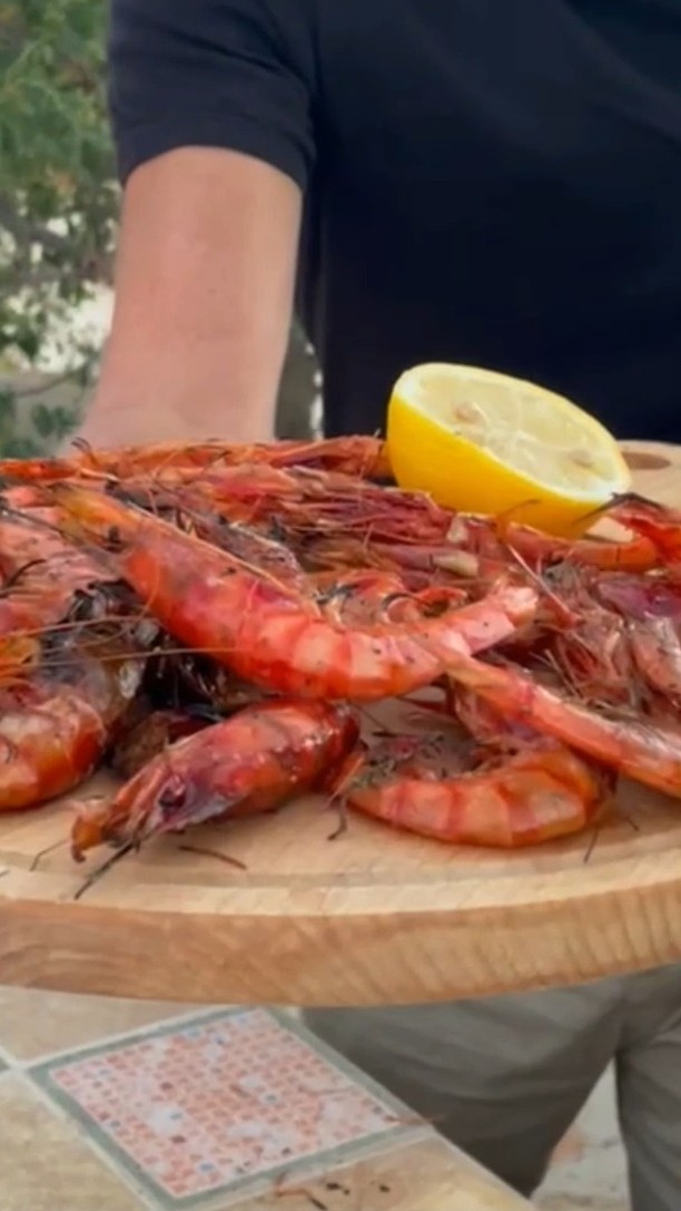 Grilled Mediterranean Prawns