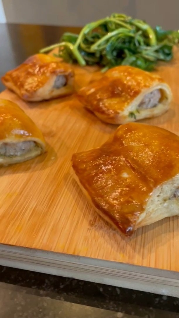 Organic Sausage Roll with Dutch Watercress
